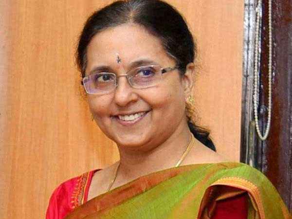 Journalist files case against TN Chief Secretary Journalist files case against TN Chief Secretary