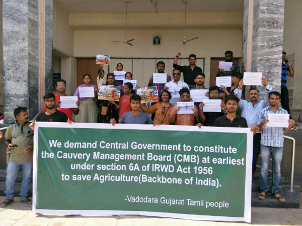 Cauvery Issue: Vadodara Gujarat Tamil People protest Cauvery Issue: Vadodara Gujarat Tamil People protest