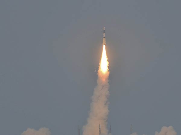 வெற்றிகரமாக பாய்ந்த ராக்கெட்