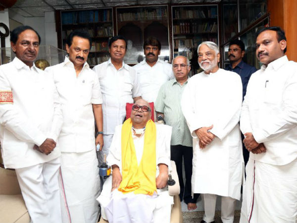 குடும்பத்தினர் அறிமுகம்