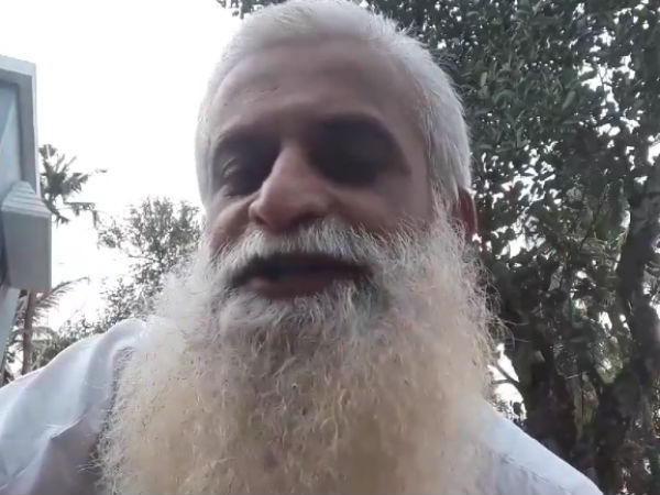 ஜீன்ஸ் அணியும் பெண்களுக்கே 3ம் பாலின குழந்தை பிறக்கிறது... கேரள பேராசிரியரின் சர்ச்சை பேச்சு! 