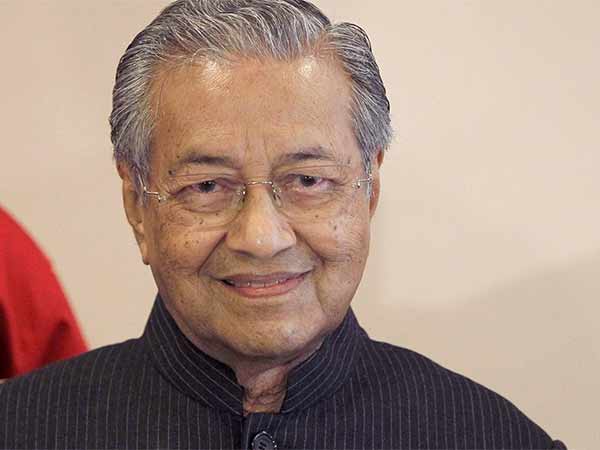 Malaysia elections on May 9: Can Mahathir topple Razak? Malaysia elections on May 9: Can Mahathir topple Razak?