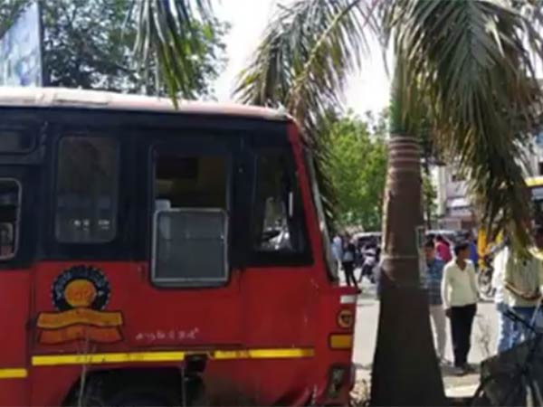 man steals public bus at boisar man steals public bus at boisar