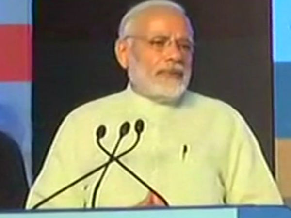 ராணுவ தளவாட ஏற்றுமதி