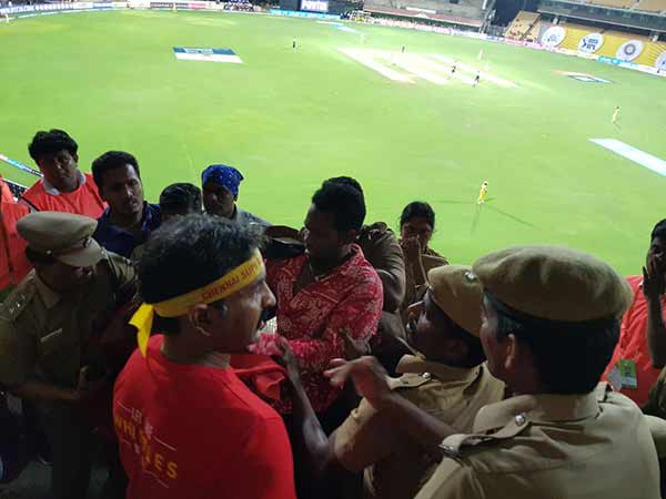 Police arrested 21 Namm thamizhar party cadres who involved in protest at chennai yesterday Police arrested 21 Namm thamizhar party cadres who involved in protest at chennai yesterday