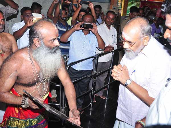 வழக்குகளில் சாதகமான தீர்ப்பு