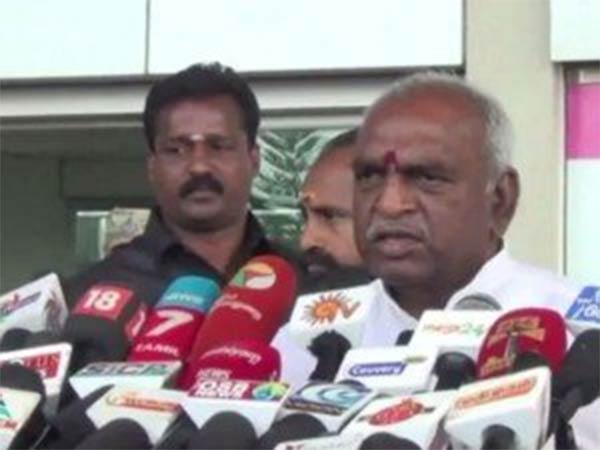 திமுக எம்பிகளும் போராட்டமும்