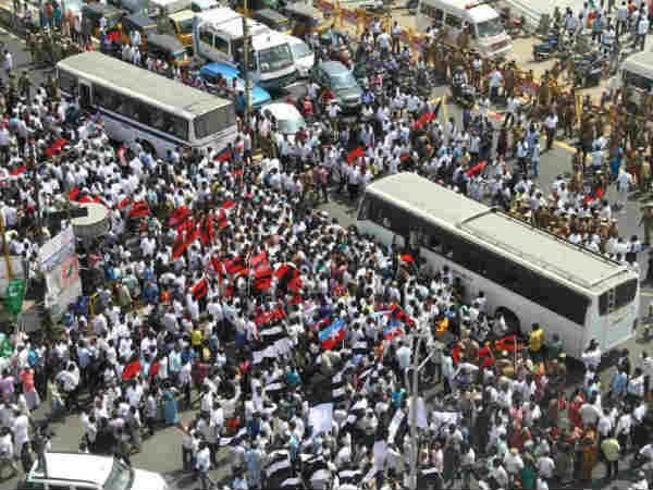 85,000 people released who got arrested in Cauvery bandh today 85,000 people released who got arrested in Cauvery bandh today