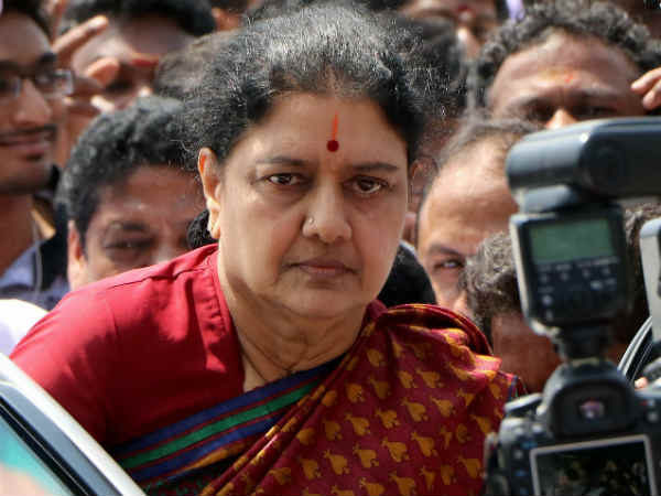 சசிகலா நல்லவர்