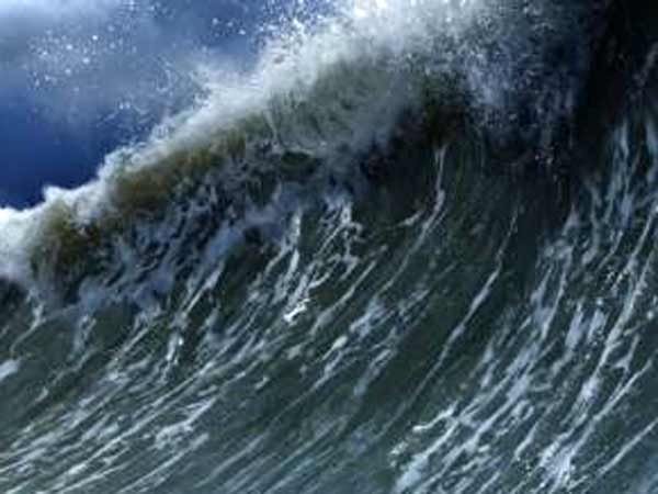 Fisherman to do not enter into sea for tomorrow and day after tomorrow: Collector Fisherman to do not enter into sea for tomorrow and day after tomorrow: Collector