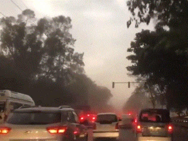 Smoke Storm affects many parts of Delhi Smoke Storm affects many parts of Delhi