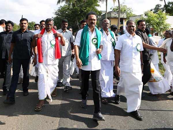 Cauvery issue: Stalin and other opposition leaders car rally to Raj Bhavan Cauvery issue: Stalin and other opposition leaders car rally to Raj Bhavan