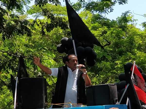 MDMK chief Vaiko protested against PM Narendra Modis chennai visit MDMK chief Vaiko protested against PM Narendra Modis chennai visit