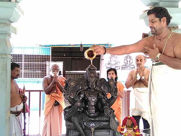 Vilambi Tamil New year special homam in Danvantri bhagavan Vilambi Tamil New year special homam in Danvantri bhagavan