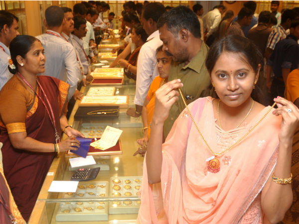 தங்கம் இறக்குமதி 34% சரிவு