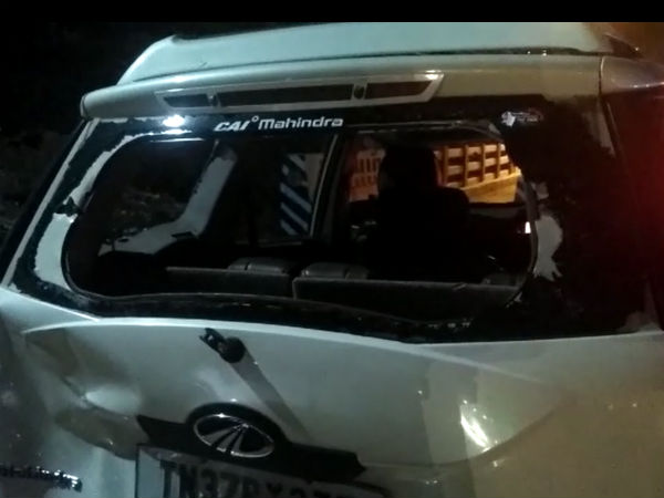 Ammk Executives Car Smashed Glasses In Kovai Ammk Executives Car Smashed Glasses In Kovai