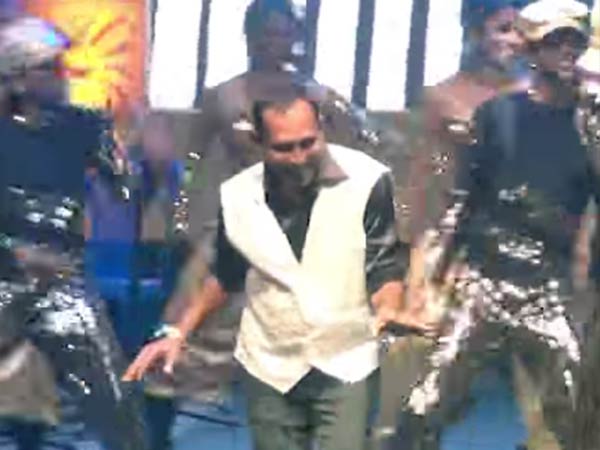 நடனத்திற்குப் பேர் போனவர்: