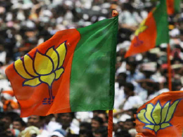 தேசிய அரசியலில் திருப்பம்