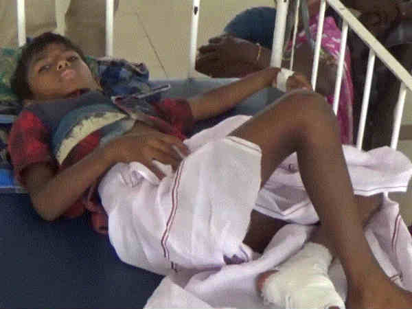 The gun explodes and the boy is injured near Vellore The gun explodes and the boy is injured near Vellore