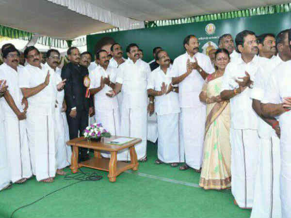 Erode Public Shocked By The Ministers Speech In Govt Function Erode Public Shocked By The Ministers Speech In Govt Function
