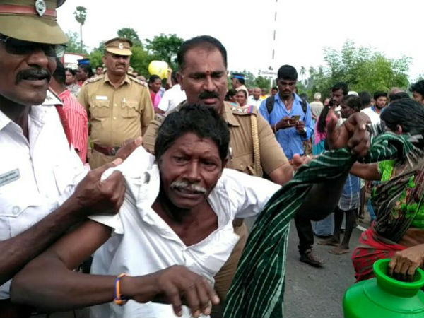 strike the road by asking drinking water near gopi strike the road by asking drinking water near gopi