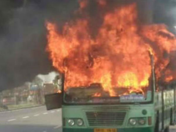 Strangers set up fire to govt bus in Tuticorin on May 25th: woman dead today Strangers set up fire to govt bus in Tuticorin on May 25th: woman dead today
