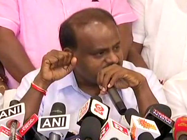 தப்பான எண்ணம் வரும்