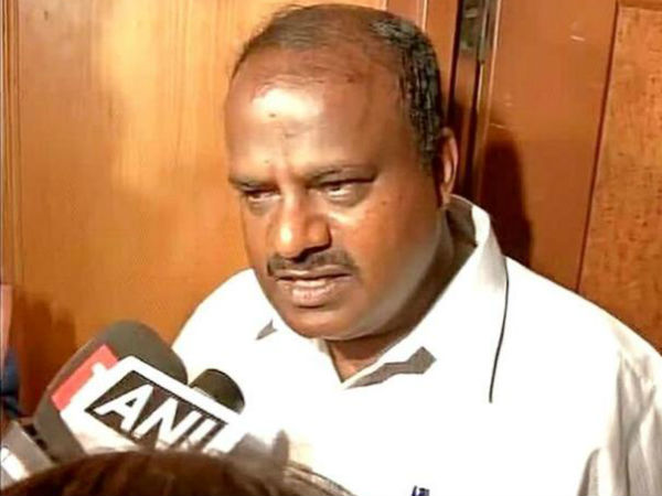குமாரசாமி முதல்வர்