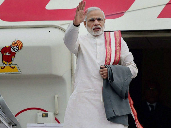 CIC ordered Air India to give Modi Foreign trip Expenditure on RTI CIC ordered Air India to give Modi Foreign trip Expenditure on RTI