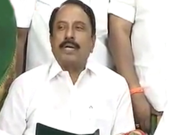 Education districts have been increased to 120: Minister Sengottaiyan Education districts have been increased to 120: Minister Sengottaiyan