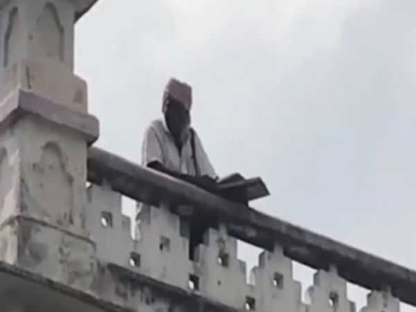 போலீசார் பேச்சுவார்த்தை