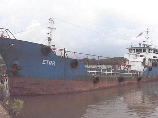Malaysia police arrested 131 Sri Lankans those who tried to escape from the country Malaysia police arrested 131 Sri Lankans those who tried to escape from the country