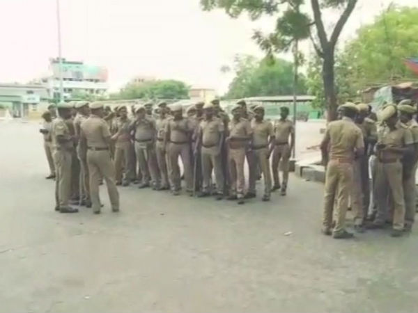 Thoothukudi shop vendors calls for undisclosed shut Thoothukudi shop vendors calls for undisclosed shut