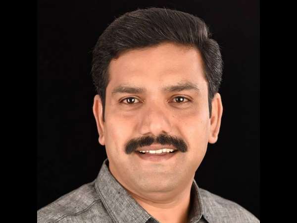 Yeddyurappas son tried to buy a congress MLA for Rs. 15 crore Yeddyurappas son tried to buy a congress MLA for Rs. 15 crore