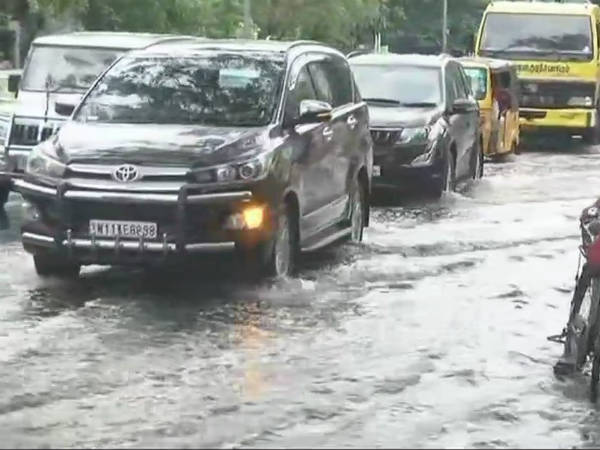நாளை விடுமுறை