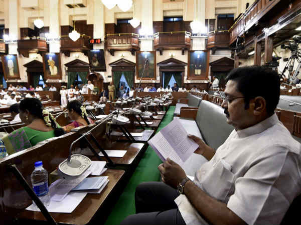 செல்போனுக்கு தொடர்பு