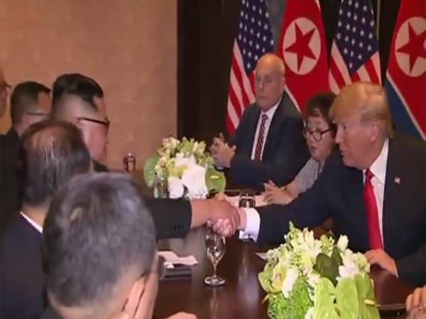 Donald Trump and Kim Jong-un meets in Singapore Donald Trump and Kim Jong-un meets in Singapore