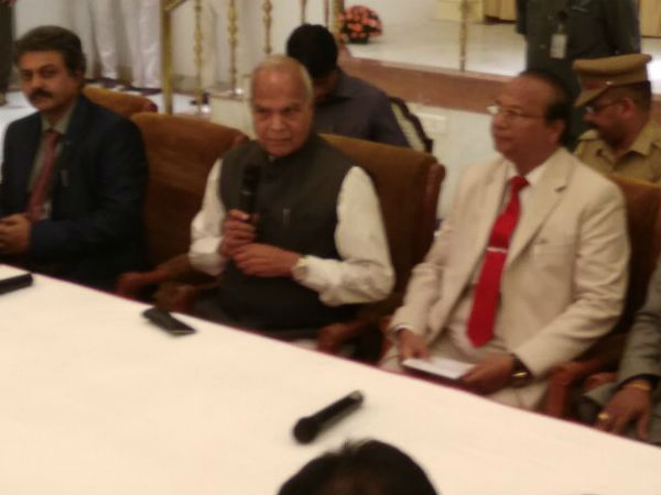 Governor gives explanation on his visit to Namakkal Governor gives explanation on his visit to Namakkal