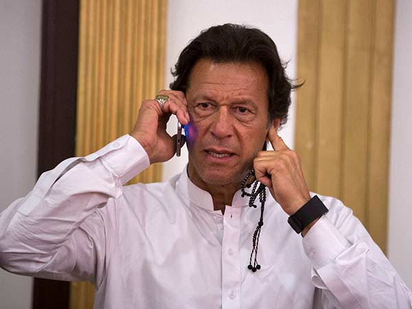 Imrankhan’s controversy tweet, Feminism degrade role of mother Imrankhan’s controversy tweet, Feminism degrade role of mother