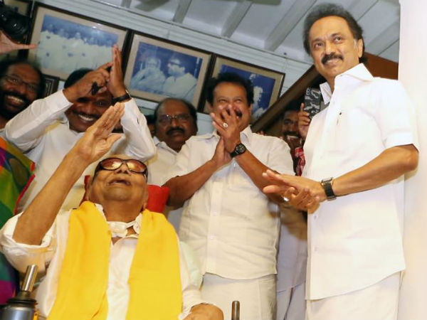 Karunanidhi meets his cadres today Karunanidhi meets his cadres today