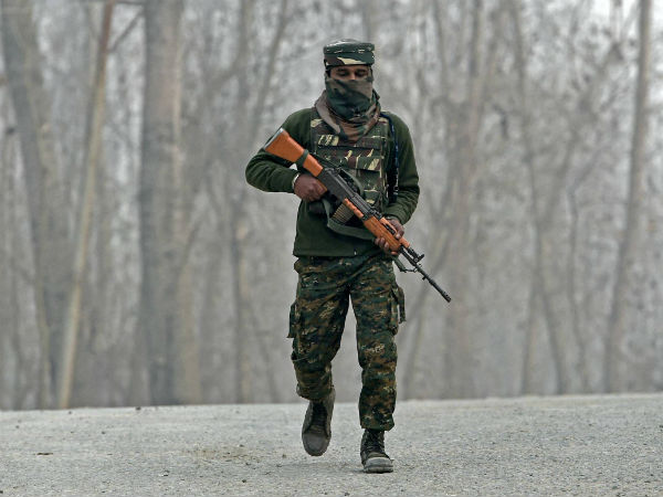 3 Terrorist killed as encounter breaks in Pulwama between militants and security forces 3 Terrorist killed as encounter breaks in Pulwama between militants and security forces