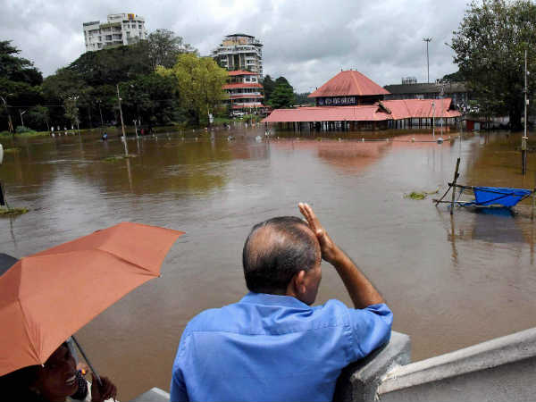 South West monsoon rain: landslide 45 people dead in Kerala South West monsoon rain: landslide 45 people dead in Kerala