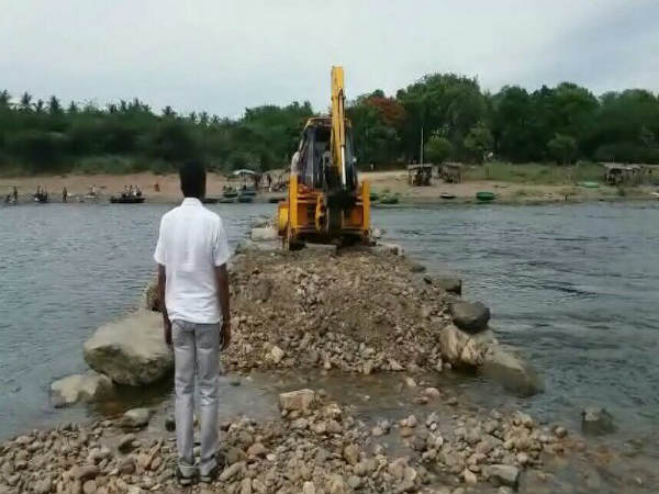 setting the route cross the kodumudi cauvery 3 arrest setting the route cross the kodumudi cauvery 3 arrest