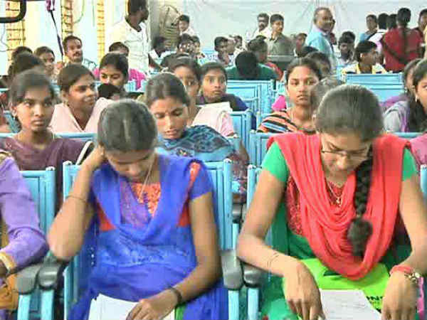 அரசு மகளிர் கல்லூரி இல்லை