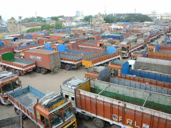 Petrol and Diesel prices hike: Lorry owners withdraw the national wide strike Petrol and Diesel prices hike: Lorry owners withdraw the national wide strike