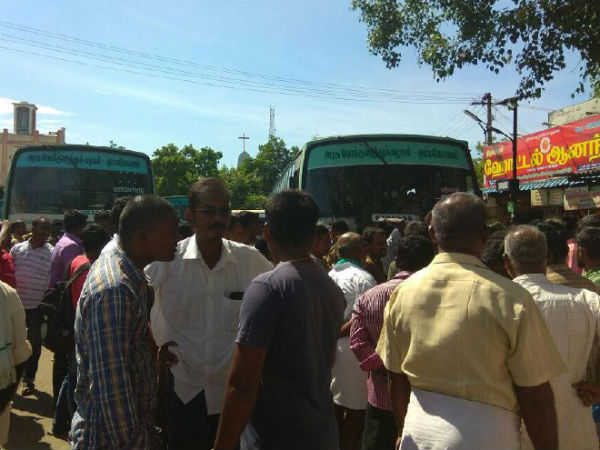 பயணிகள் வலியுறுத்தல்