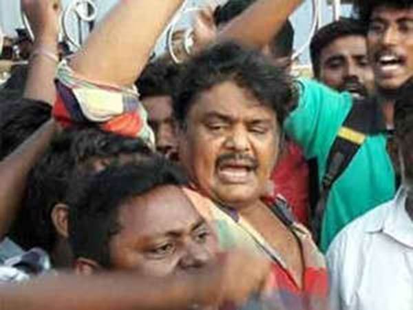 Mansoor Ali Khan arrested for his voice against Salem- Chennai 8 way Project Mansoor Ali Khan arrested for his voice against Salem- Chennai 8 way Project