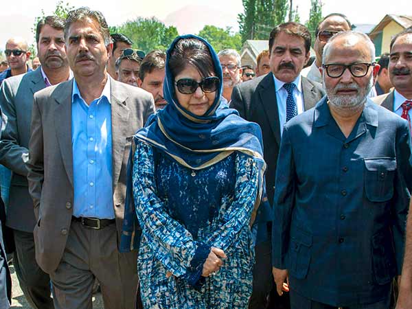 BJP pulls out of an alliance with PDP in JK BJP pulls out of an alliance with PDP in JK