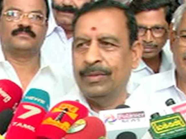 TTV Dhinakaran will always need to stand alone says OS Maniyan TTV Dhinakaran will always need to stand alone says OS Maniyan