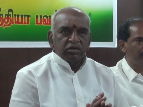 சர்வ அதிகாரத்தையும்